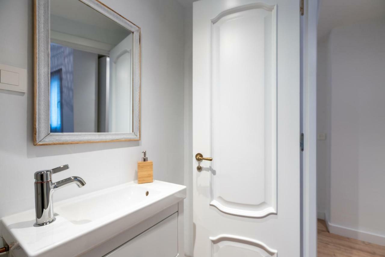 סביליה Unique Homes Las Setas, Plaza De San Pedro 6 Pax מראה חיצוני תמונה